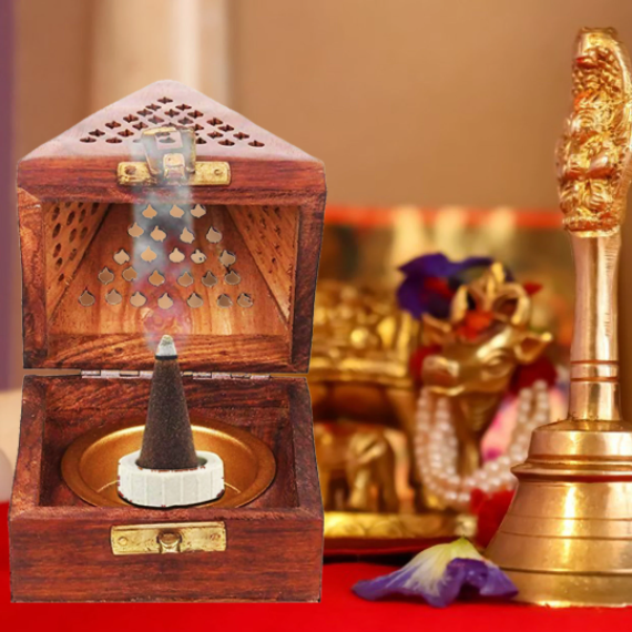 Sheesham Wood Pyramid Loban Daan/Incense Box Fragrance Stand Holder for Home & Mandir Decore Brown Color ( 1 PCS )
